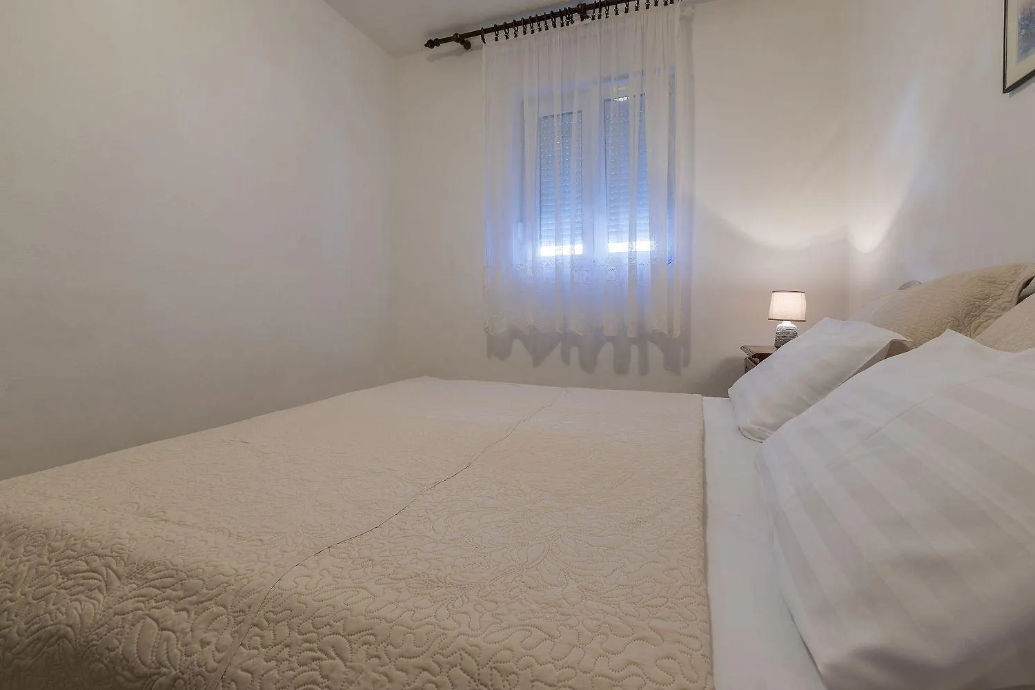 Charmantes Apartment Nur 300 Meter Zum Strand Mit Meerblick, Grillbereich - Hundefreundlich Crikvenica