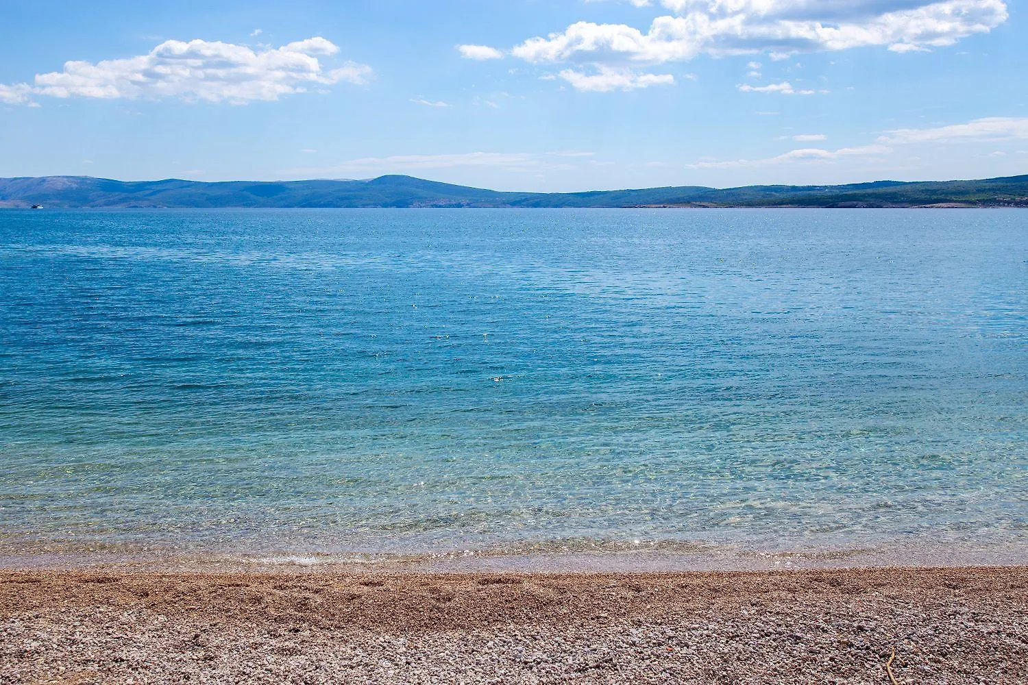 Charmantes Apartment Nur 300 Meter Zum Strand Mit Meerblick, Grillbereich - Hundefreundlich Crikvenica
